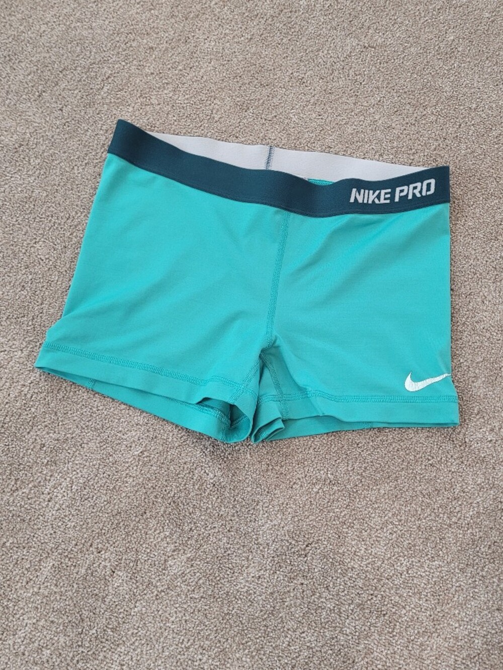 Nike Pro Running Womens Shorts Size Medium